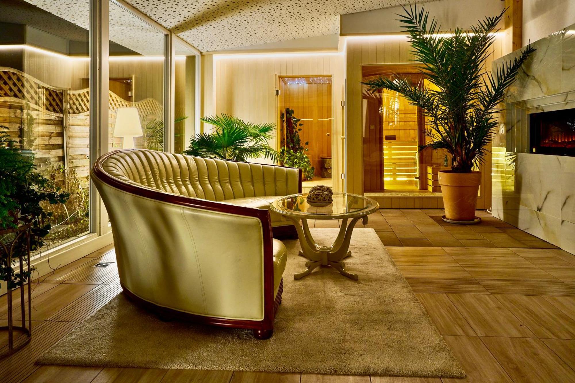 Restauracja Joanna Otel Kluczbork Dış mekan fotoğraf