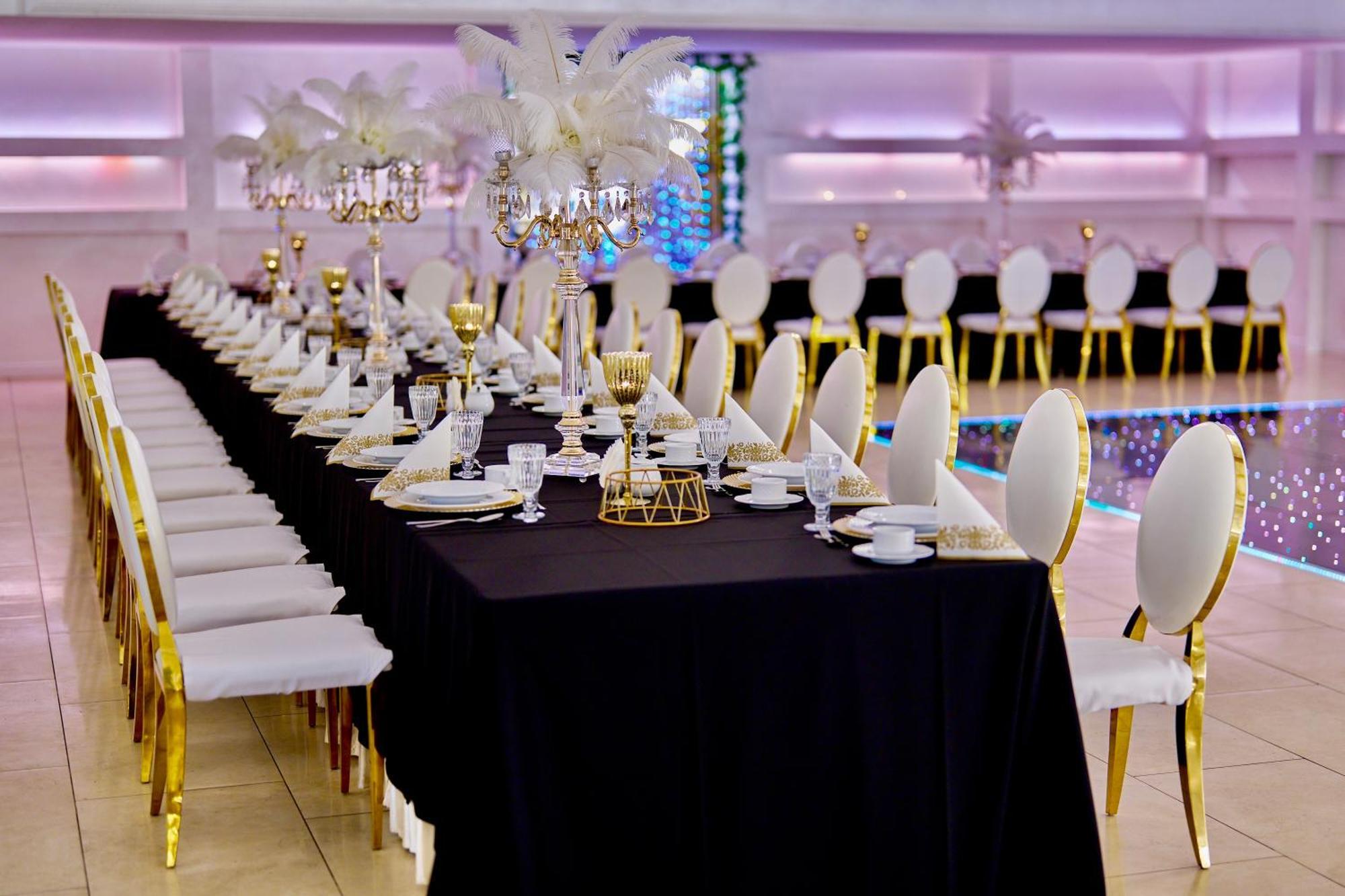 Restauracja Joanna Otel Kluczbork Dış mekan fotoğraf