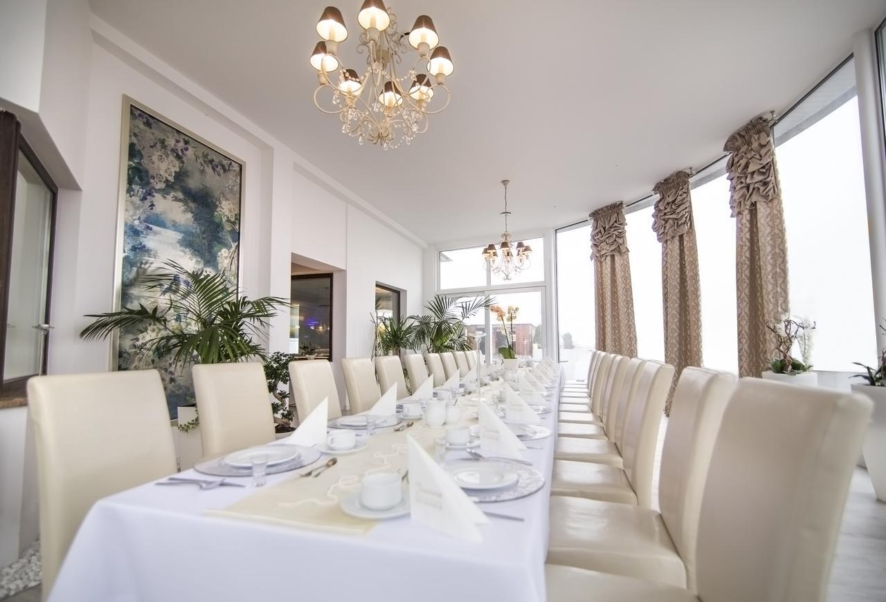 Restauracja Joanna Otel Kluczbork Dış mekan fotoğraf