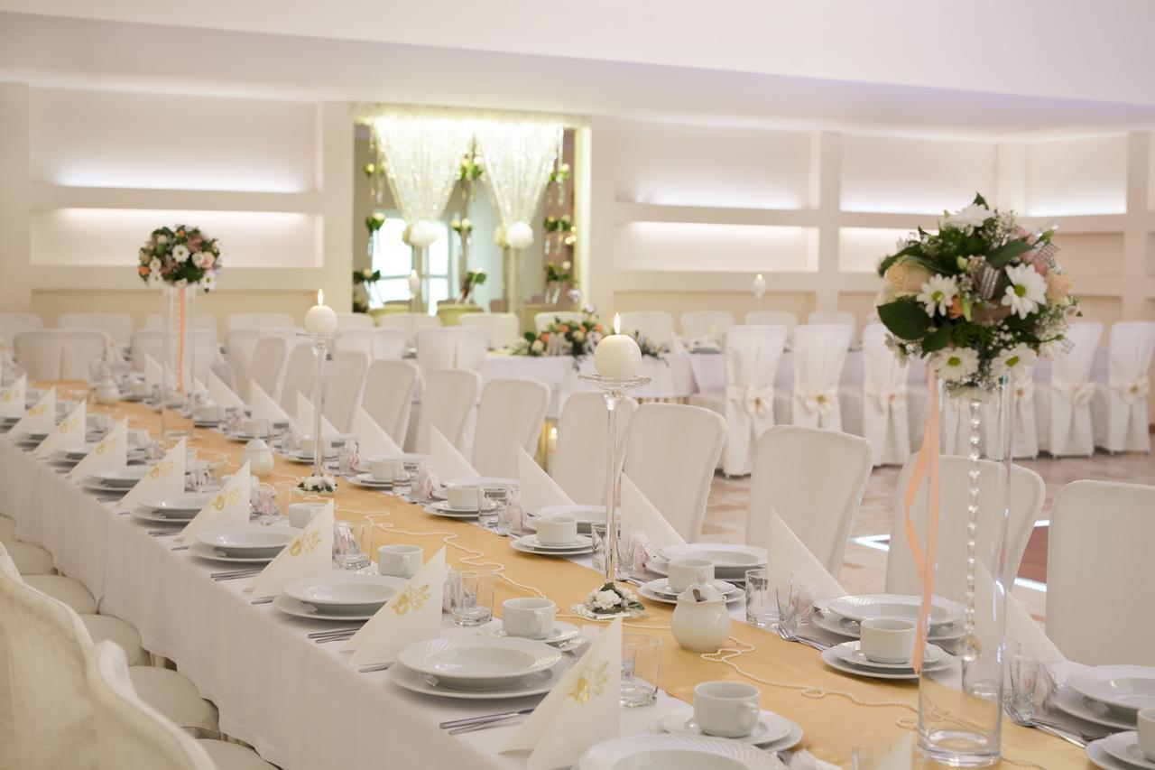 Restauracja Joanna Otel Kluczbork Dış mekan fotoğraf
